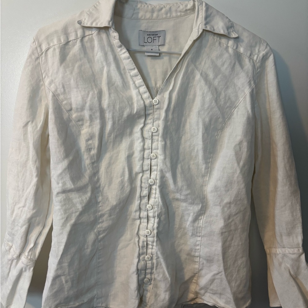 LOFT Women’s Cream 100% Linen Feminine Layering Button Down Shirt